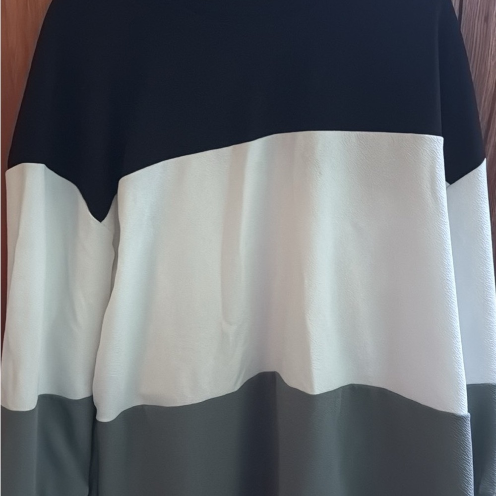 SHEIN Curve 3XL Gray Sweater